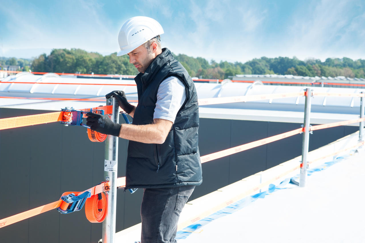 RoofXafe Hülse für Stahlkonstruktion